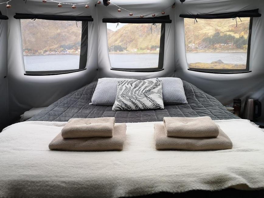 Glamping Lofoten Hotel Kongsjorda Eksteriør billede